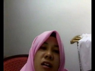 Ustazah Bertudung In top form - Légende Seks