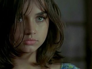 Ana de Armas round Firsthand Rose (auch bekannt als Una Rosa de Francia)