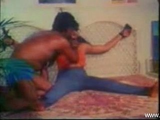 Mallu buộc và trong một bộ phim