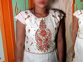 साली की धमाके दार चूदाई बीबी के जाने के बाद साली बबली जीजा आज जी भर के मेरी गाड़ मार लो बहुत दिन मेरी चूत प्यासी है हिददी आआाज के साथ रियल